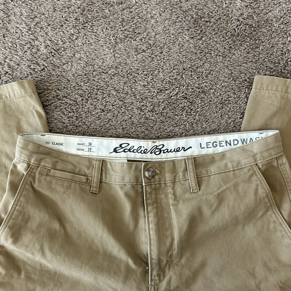 Eddie Bauer Classic Fit Khakis (34/32) - Picture 6 of 6